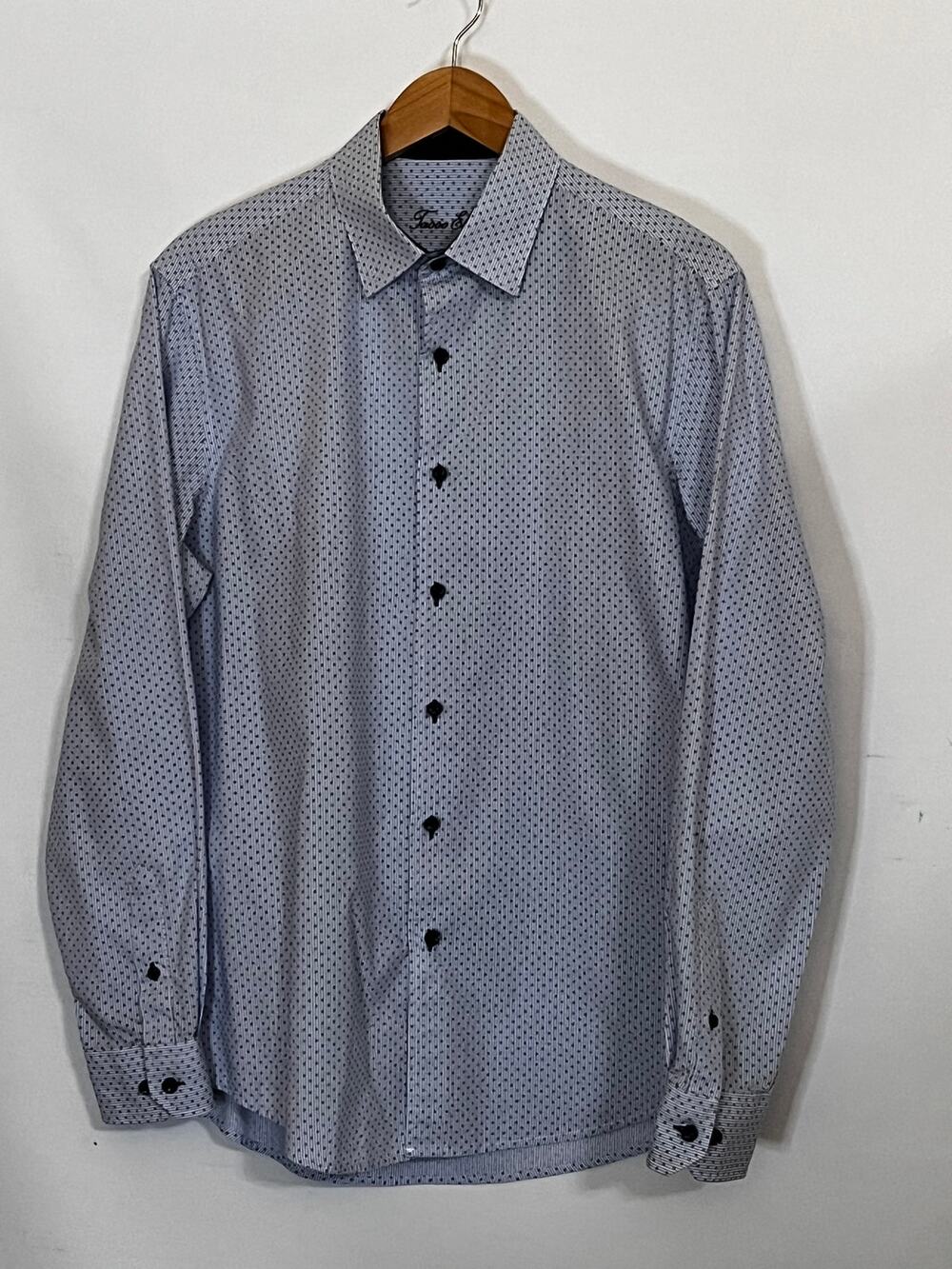 Tasso Elba Men's Long Sleeve Button Up Dress Shirt size M Pre-Owned w/stain.